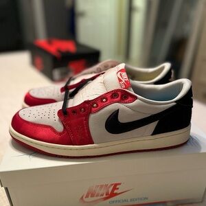 Jordan 1 Low - Trophy Room